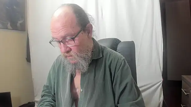 Uncle Hottie online show from 01-06-26, 10:12