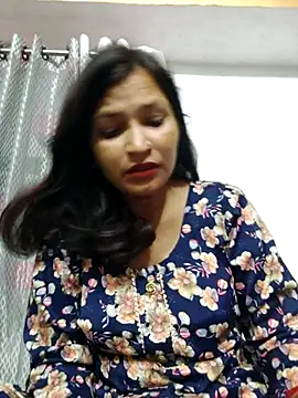 Snapshot of Priyaa_1433 chatting on 06-21-26, 08:50 Priyaa 1433 online show from 06-21-26, 08:50