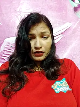 Snapshot of Priyaa_1433 chatting on 07-01-26, 03:08 Priyaa 1433 online show from 07-01-26, 03:08