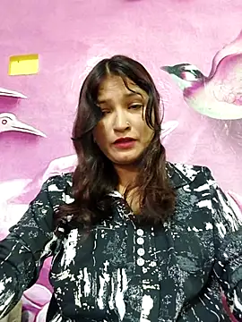 Snapshot of Priyaa_1433 chatting on 07-09-26, 06:28 Priyaa 1433 online show from 07-09-26, 06:28