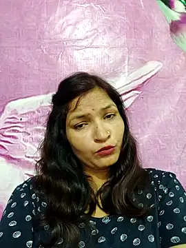 Snapshot of Priyaa_1433 chatting on 07-11-26, 09:45 Priyaa 1433 online show from 07-11-26, 09:45