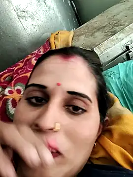 Snapshot of Bhavna8080 chatting on 05-16-26, 12:18 Bhavna8080 online show from 05-16-26, 12:18