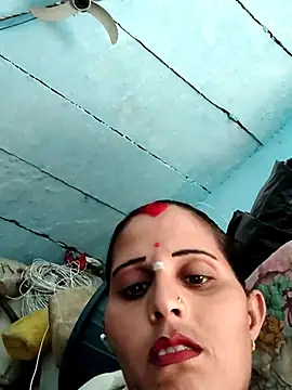 Snapshot of Bhavna8080 chatting on 05-20-26, 04:07 Bhavna8080 online show from 05-20-26, 04:07