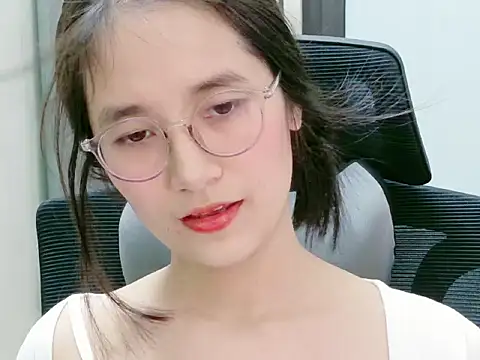 Shulee- online show from 01-10-26, 03:52