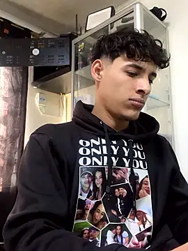 MaxStar26 online show from 01-09-26, 02:09