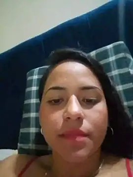 Snapshot of Maliha_21 chatting on 06-19-26, 11:52 Maliha 21 online show from 06-19-26, 11:52