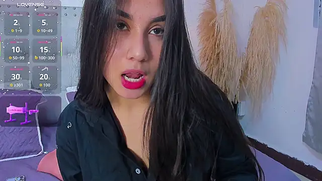 Mia dolls18 online show from 03-06-26, 04:31