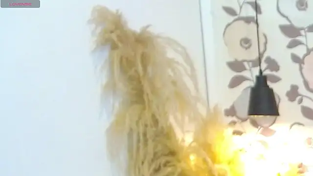 Nicolleth tk online show from 01-09-26, 08:21