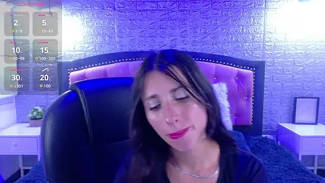 Nicolleth tk online show from 02-07-26, 07:50