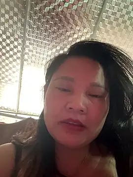 kiki-cute online show from 01-17-26, 05:23