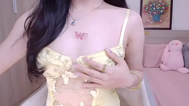 BunnyT Bae   online show from 05-25-26, 09:59