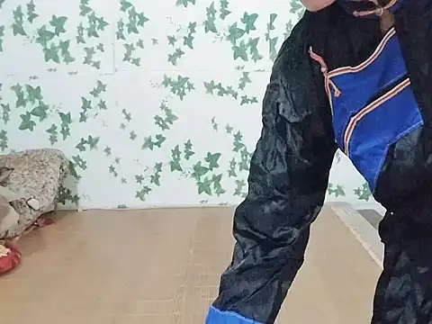 Sophie sexy7 online show from 06-17-26, 01:01