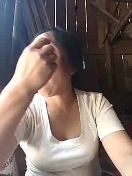 vesla-2k online show from 04-12-26, 05:12