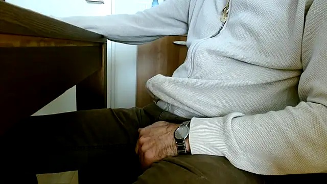 Snapshot of 055Turk chatting on 02-07-26, 01:15 055Turk online show from 02-07-26, 01:15