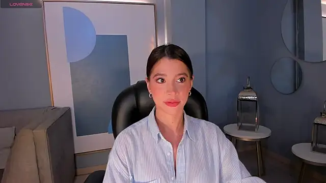 Snapshot of GiannaWatson chatting on 06-10-26, 08:08 GiannaWatson online show from 06-10-26, 08:08