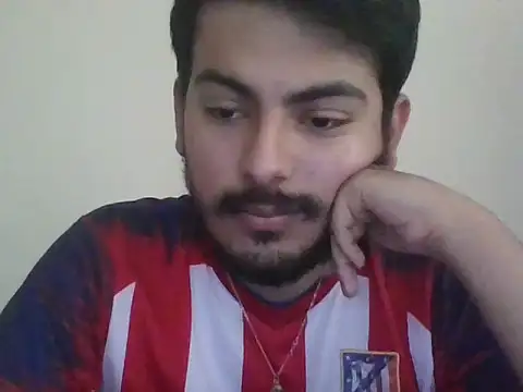 Snapshot of Mateotubbe chatting on 05-06-26, 09:53 Mateotubbe online show from 05-06-26, 09:53