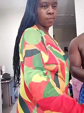 Snapshot of princess-boobz chatting on 02-25-26, 09:08 princess-boobz online show from 02-25-26, 09:08