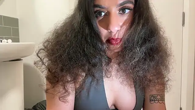 fayfay21xh online show from 03-17-26, 06:44