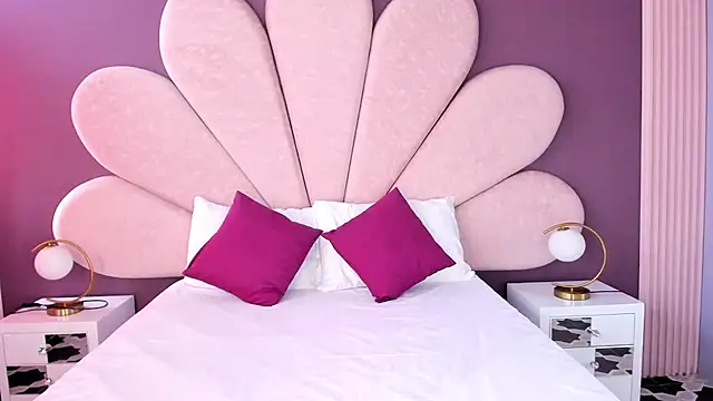 LolaGray   online show from 02-20-26, 02:50