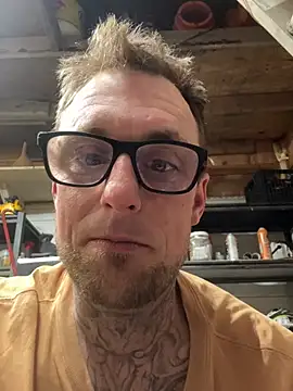 WIDBIGWHITECOCK online show from 03-28-26, 06:13