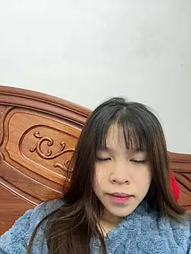 Lyli-122 online show from 01-18-26, 12:36