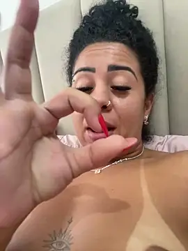 Snapshot of Cachinhossfd chatting on 02-16-26, 05:20 Cachinhossfd online show from 02-16-26, 05:20