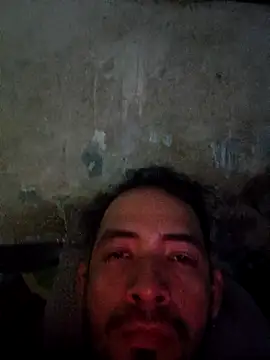 Snapshot of paladito01 chatting on 03-04-26, 09:43 paladito01 online show from 03-04-26, 09:43