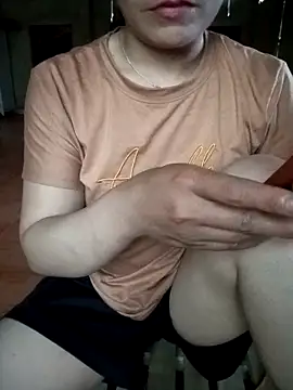 vanvan005 online show from 04-09-26, 07:58