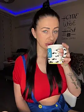 IRISWHITE17 online show from 02-23-26, 05:49