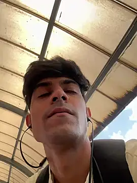 zxcvgf12300 online show from 06-17-26, 06:38