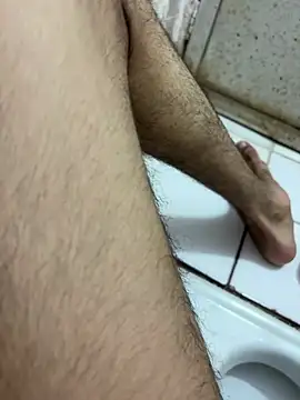 zxcvgf12300 online show from 07-12-26, 06:21