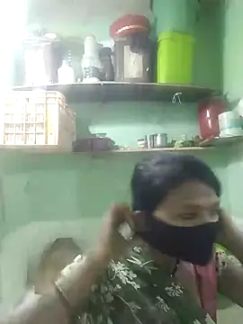 Snapshot of Miss__soniya106 chatting on 02-14-26, 05:48 Miss soniya106 online show from 02-14-26, 05:48