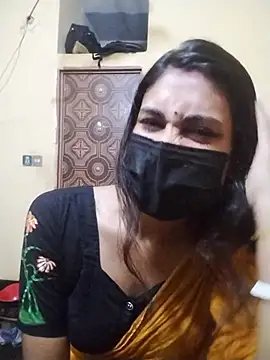 queenneha69 online show from 08-05-26, 05:38
