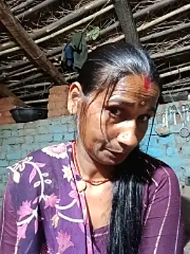 Snapshot of Hot_bhi38 chatting on 06-18-26, 08:02 Hot bhi38 online show from 06-18-26, 08:02