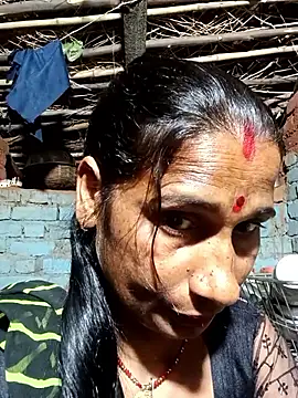 Snapshot of Hot_bhi38 chatting on 06-20-26, 09:39 Hot bhi38 online show from 06-20-26, 09:39