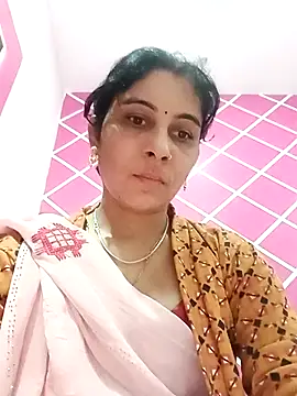 Snapshot of Hot_ree85 chatting on 02-03-26, 05:49 Hot ree85 online show from 02-03-26, 05:49