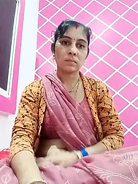 Snapshot of Hot_ree85 chatting on 02-10-26, 04:38 Hot ree85 online show from 02-10-26, 04:38