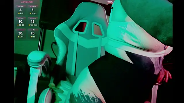 Gloomy Suemi online show from 04-09-26, 03:28