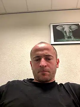 Majestik1 online show from 01-11-26, 03:17