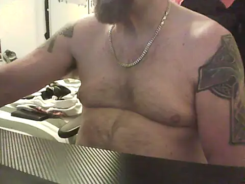 Snapshot of loudandproud chatting on 07-11-26, 06:27 loudandproud online show from 07-11-26, 06:27