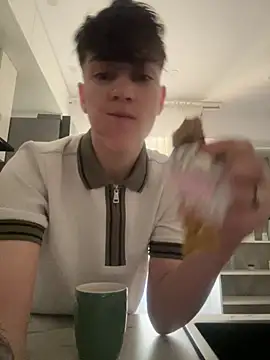 ravenryx online show from 04-16-26, 11:33