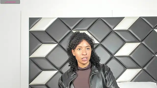 CarlaMarcuzzi online show from 01-13-26, 08:47