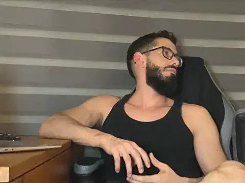 SlavSanz online show from 01-08-26, 04:48