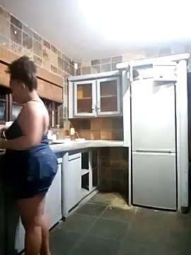 Snapshot of ThiqueAssKitty chatting on 02-06-26, 06:22 ThiqueAssKitty online show from 02-06-26, 06:22