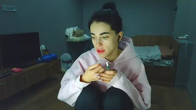 Vlada Elfie online show from 04-16-26, 05:58