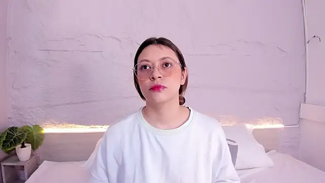 lanna 18  online show from 03-14-26, 11:37