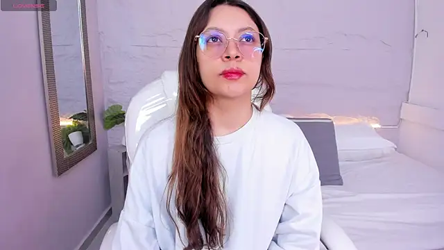 Snapshot of lanna_18_ chatting on 05-01-26, 11:15 lanna 18 online show from 05-01-26, 11:15