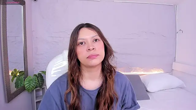 Snapshot of lanna_18_ chatting on 05-16-26, 11:31 lanna 18 online show from 05-16-26, 11:31