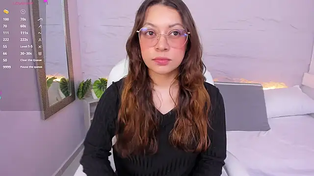 Snapshot of lanna_18_ chatting on 05-30-26, 11:40 lanna 18 online show from 05-30-26, 11:40