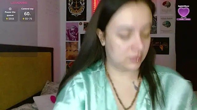 Snapshot of Nova-Satela chatting on 04-29-26, 11:36 Nova-Satela online show from 04-29-26, 11:36